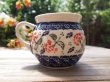画像1: 【ポーランド　ボレスワヴィエツ陶器】マグ／赤い花A (1)